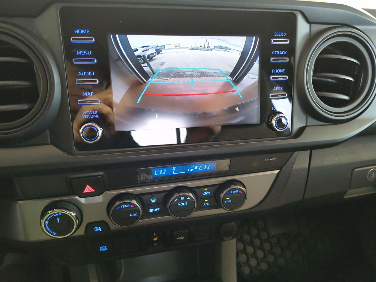 2021 Toyota Tacoma  Photo0
