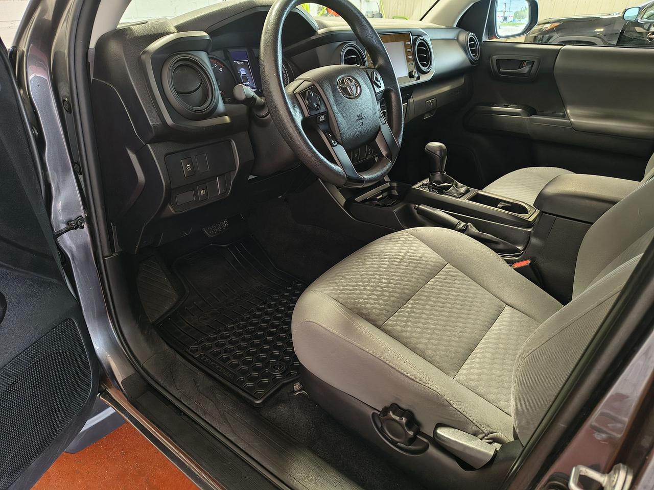 2021 Toyota Tacoma  Photo0