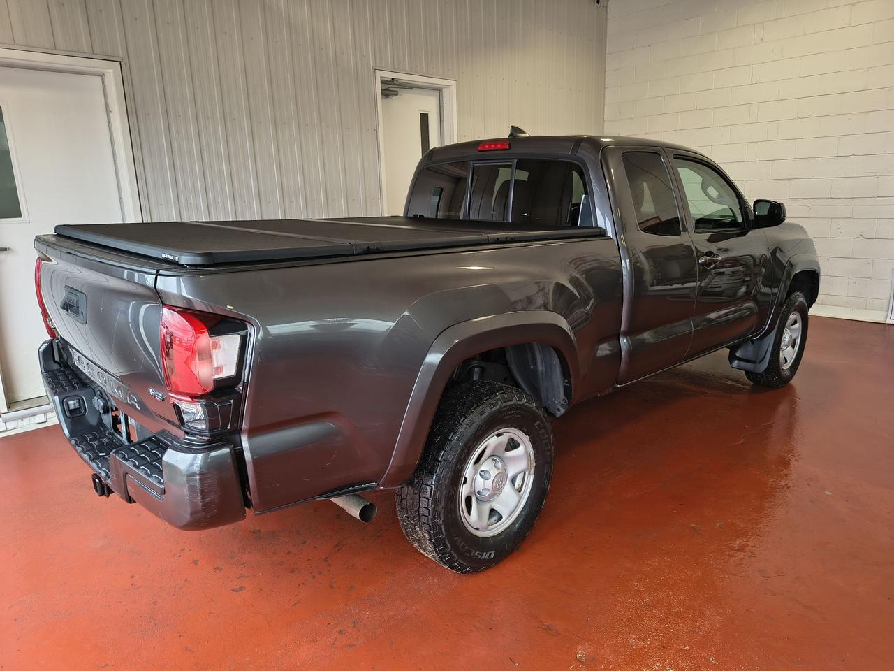 2021 Toyota Tacoma  Photo0