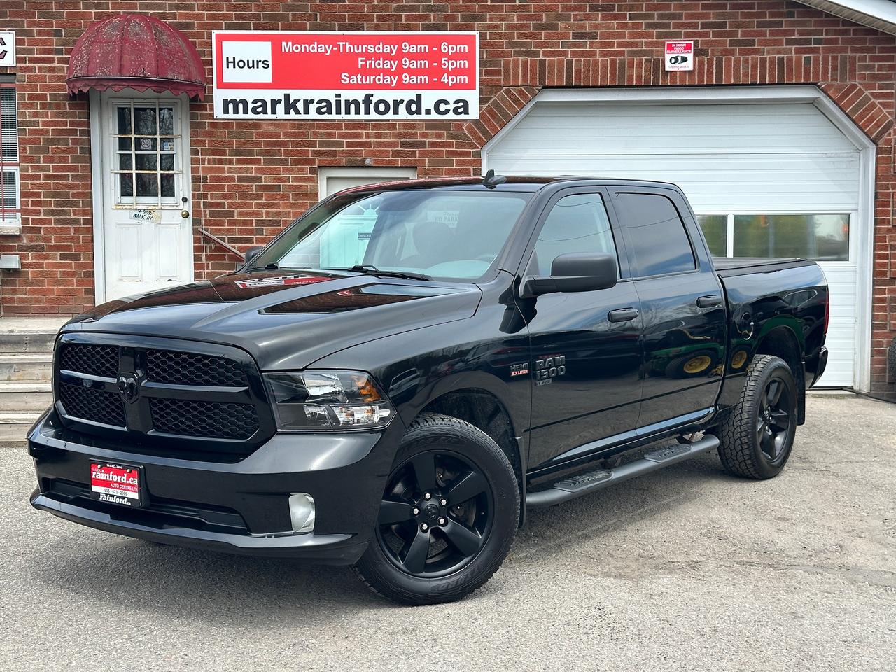 2020 RAM 1500 Classic Express4X4 HEMI Crew FM/XM SmartPhone BackupCam AC - Photo #1