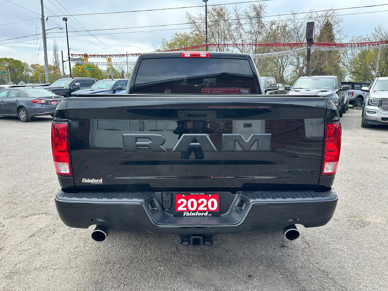 2020 RAM 1500 Classic Express4X4 HEMI Crew FM/XM SmartPhone BackupCam AC Photo3