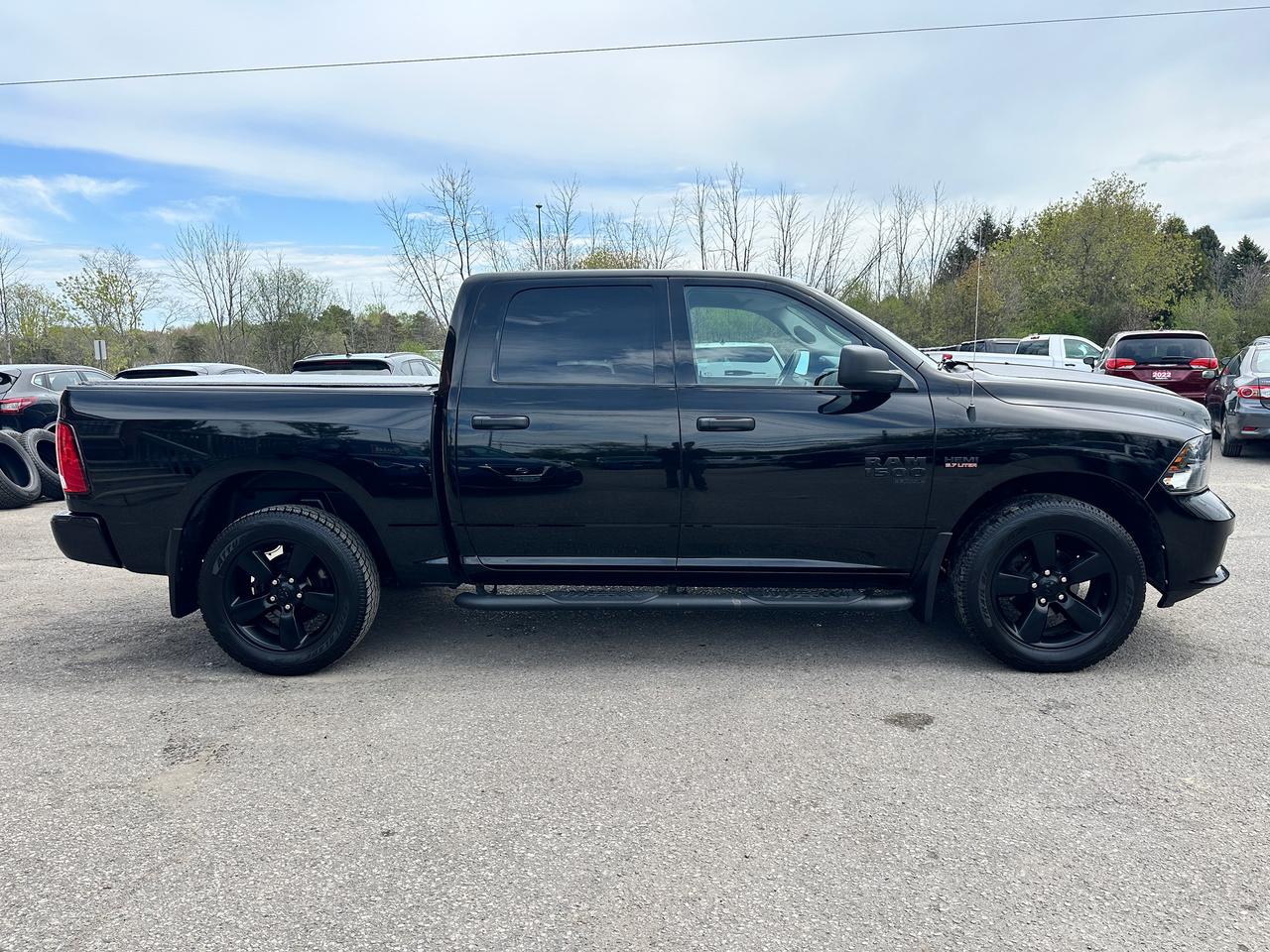 2020 RAM 1500 Classic Express4X4 HEMI Crew FM/XM SmartPhone BackupCam AC Photo4