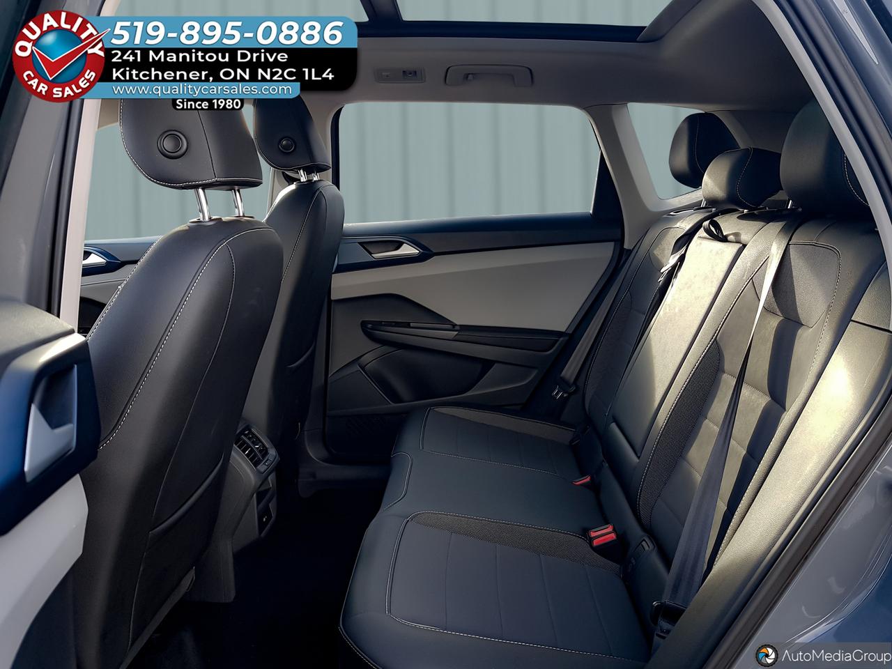 2024 Volkswagen Taos Comfortline *SUNROOF* Photo