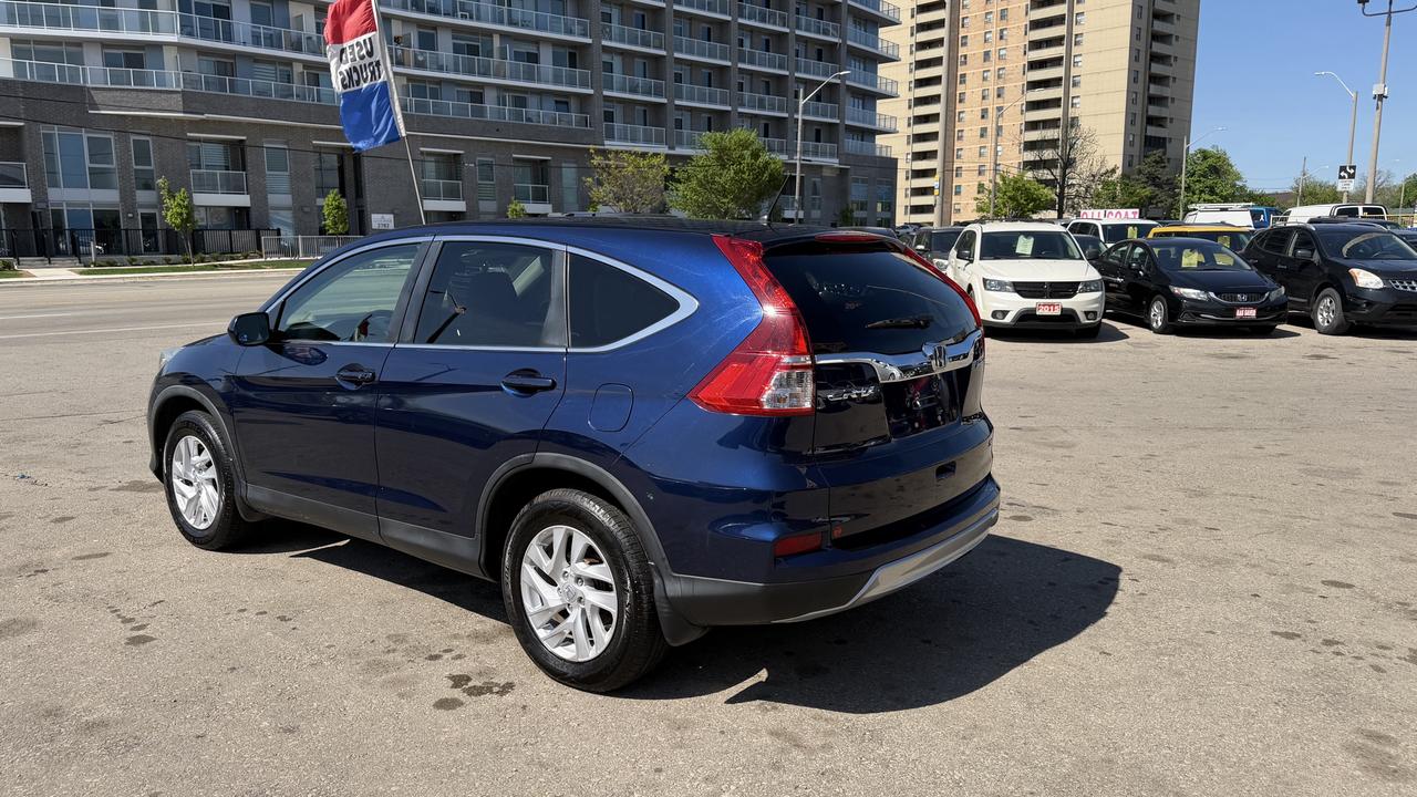 2016 Honda CR-V SE Photo
