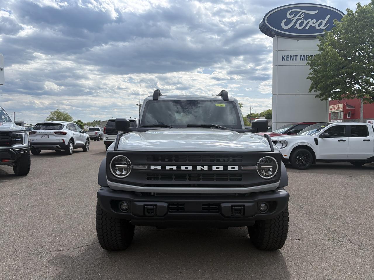 2026 Ford Bronco Big Bend Photo1