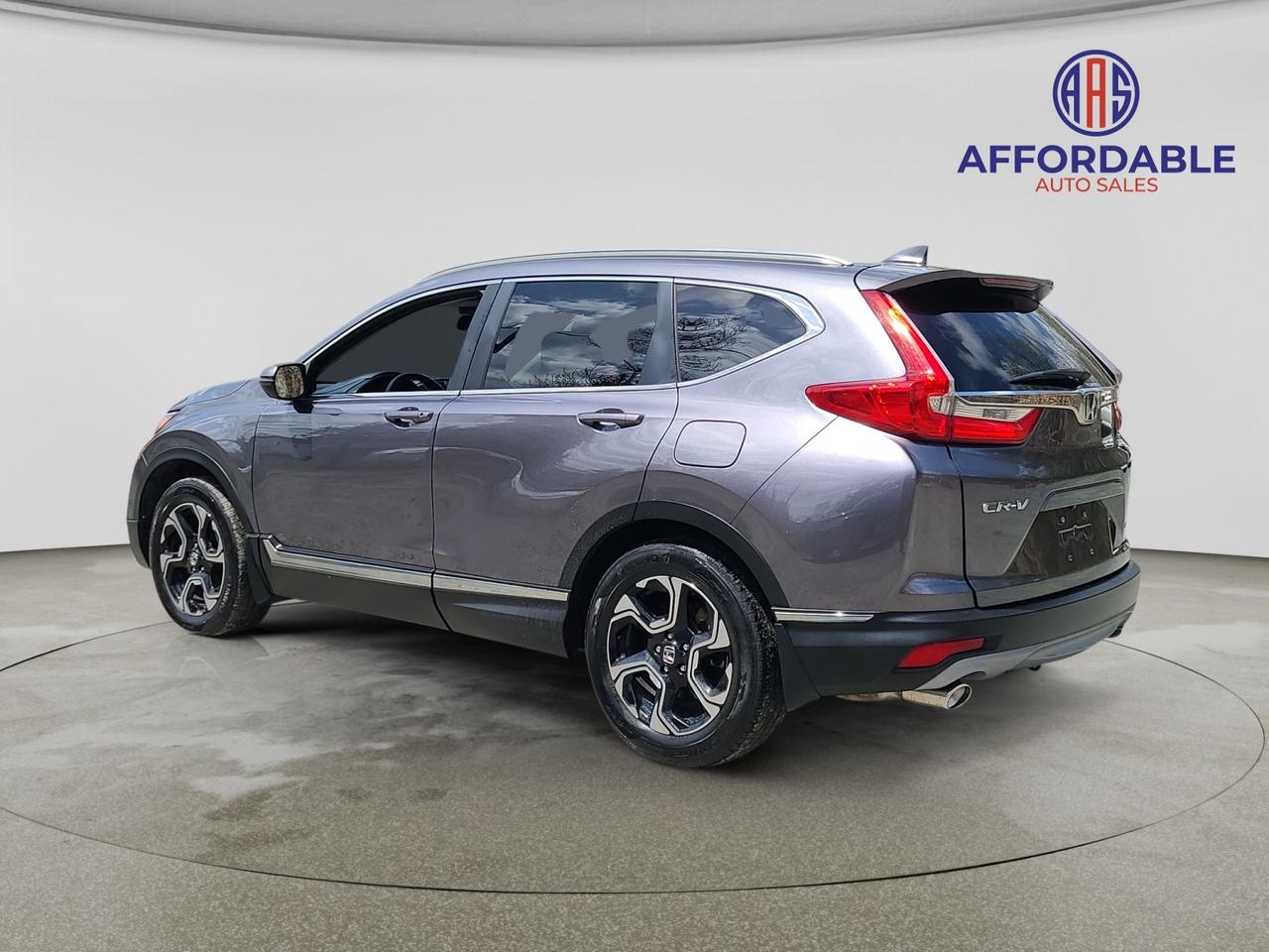 2018 Honda CR-V Touring - Photo #3