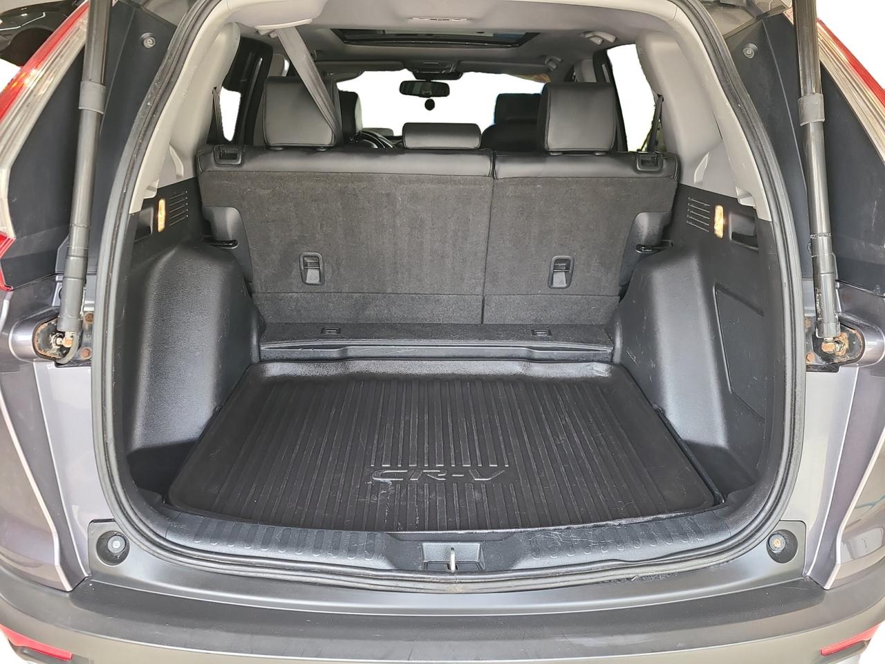 2018 Honda CR-V Touring Photo