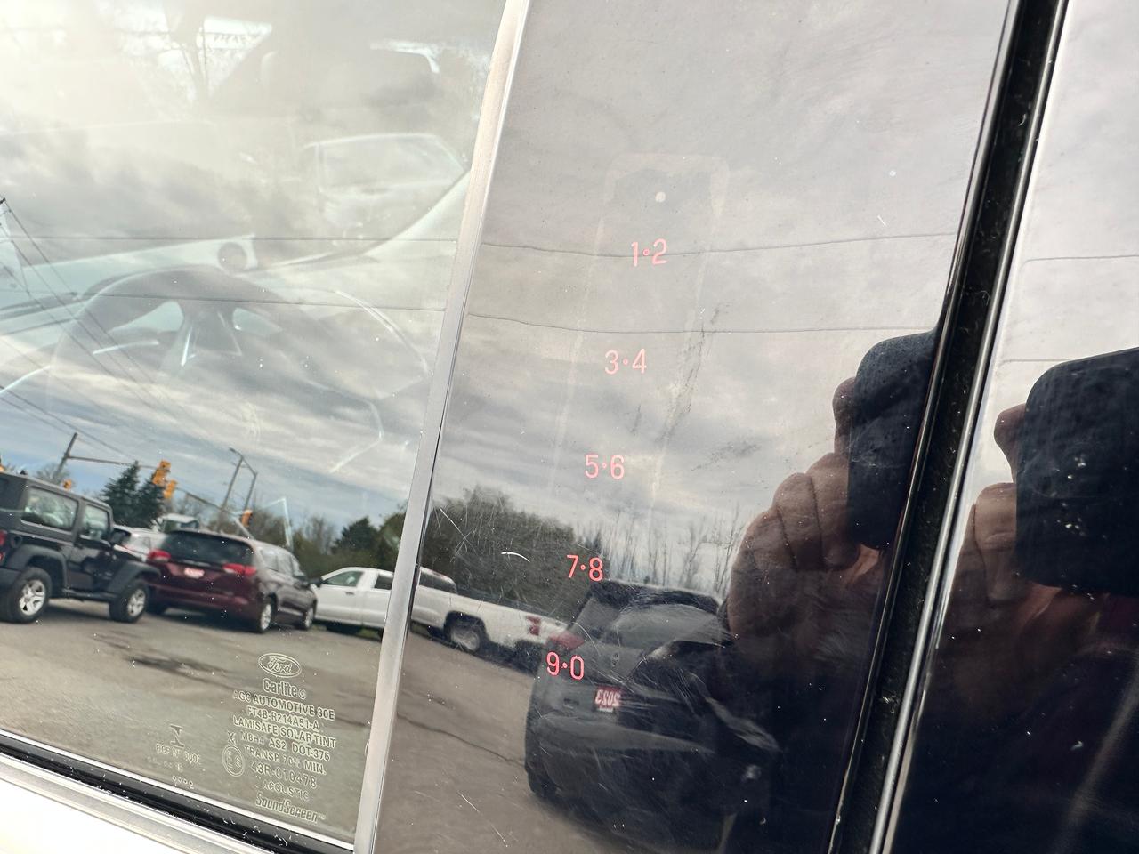 2019 Ford Edge TitaniumAWD PanoRoof HTD/CLD Leather XM NAV Alloys - Photo #13