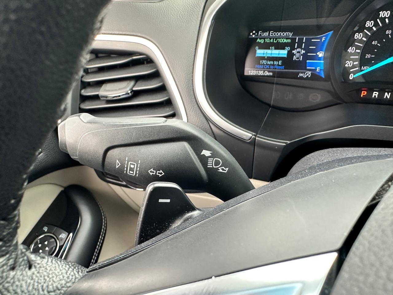 2019 Ford Edge TitaniumAWD PanoRoof HTD/CLD Leather XM NAV Alloys - Photo #34