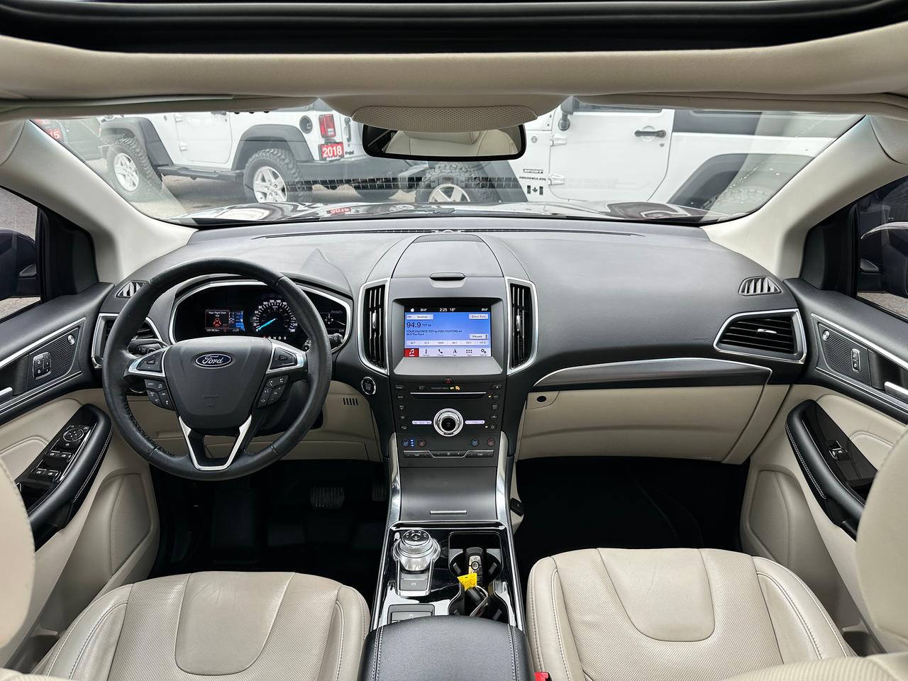 2019 Ford Edge TitaniumAWD PanoRoof HTD/CLD Leather XM NAV Alloys - Photo #27