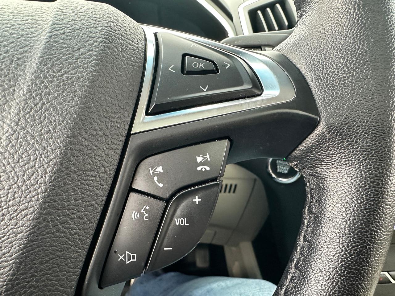 2019 Ford Edge TitaniumAWD PanoRoof HTD/CLD Leather XM NAV Alloys - Photo #36