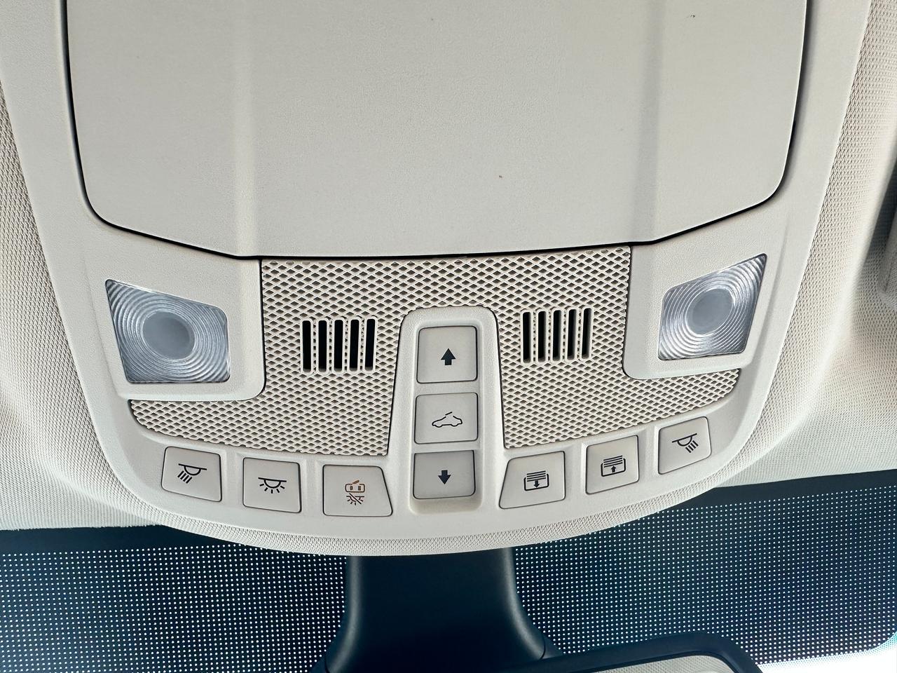 2019 Ford Edge TitaniumAWD PanoRoof HTD/CLD Leather XM NAV Alloys Photo