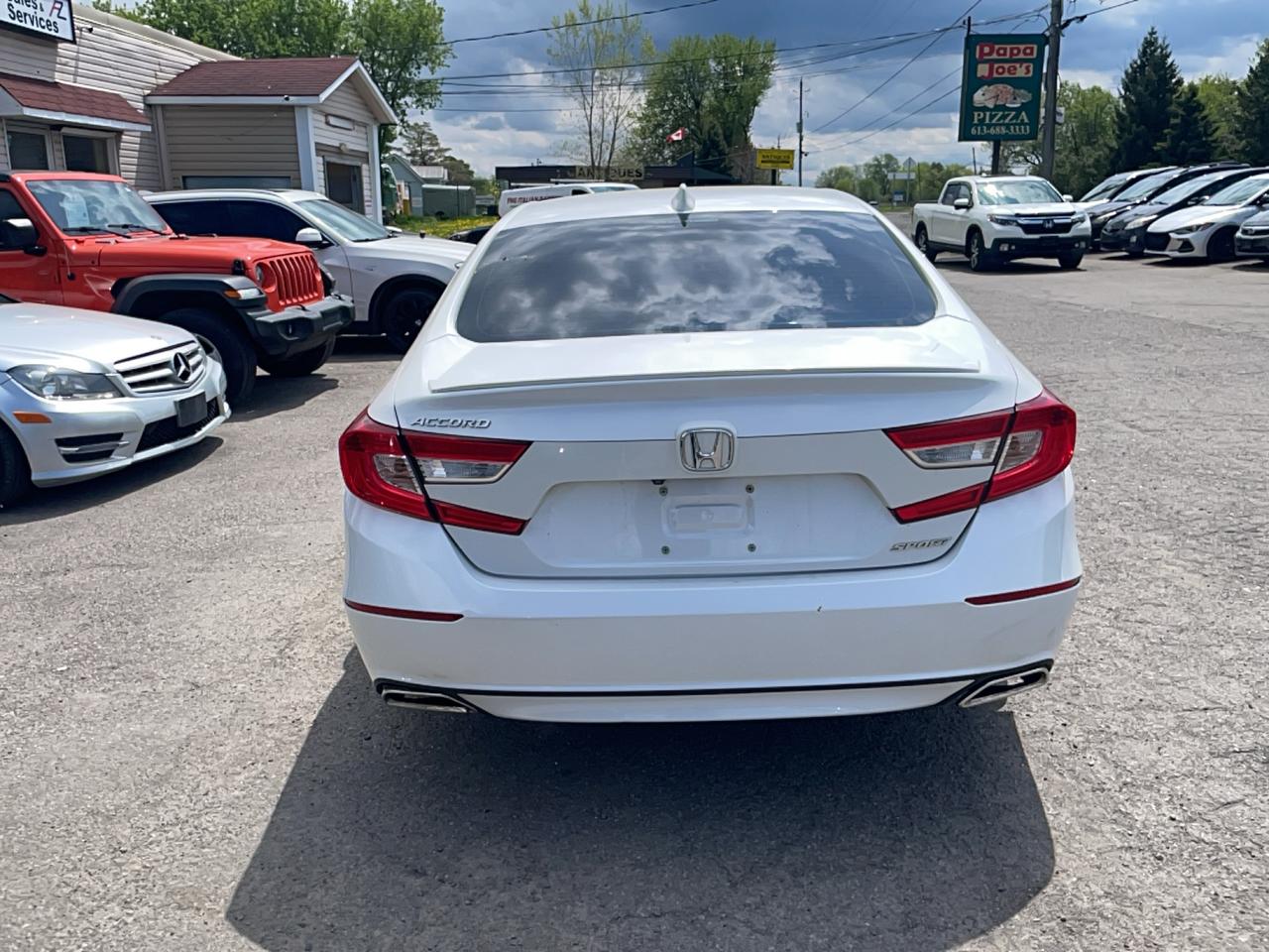2018 Honda Accord Sport Photo