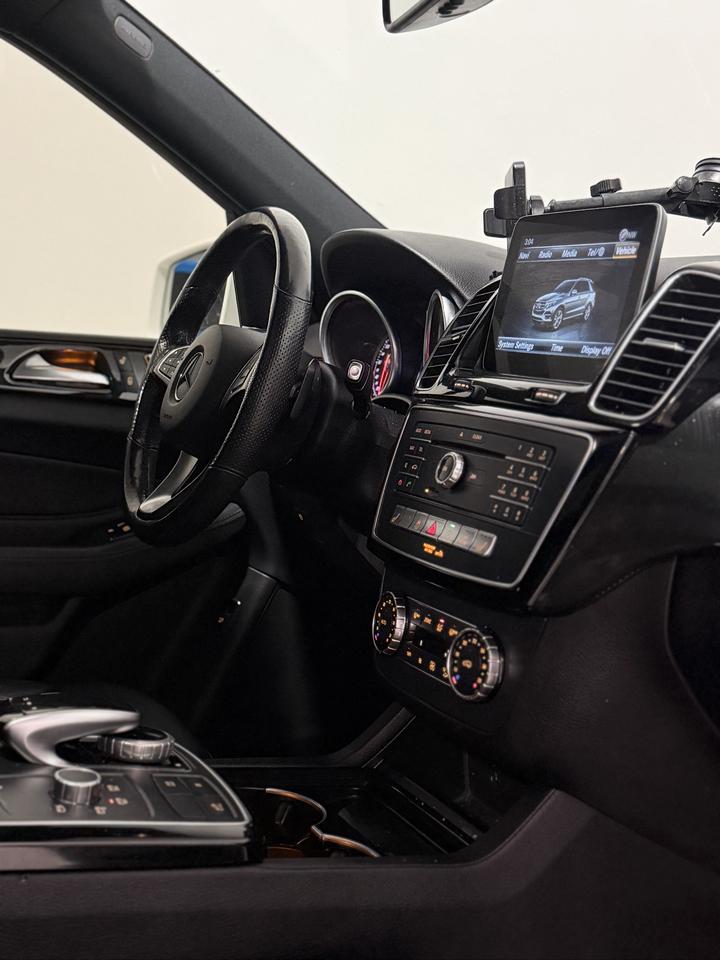 2017 Mercedes-Benz GLE GLE 400 Photo