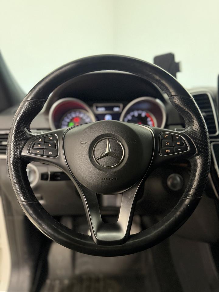 2017 Mercedes-Benz GLE GLE 400 Photo