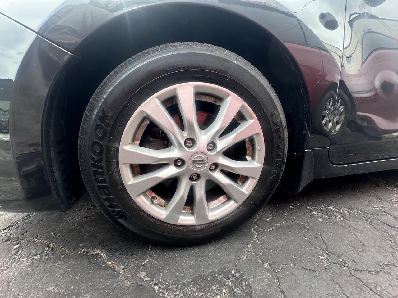 2017 Nissan Altima SV Photo