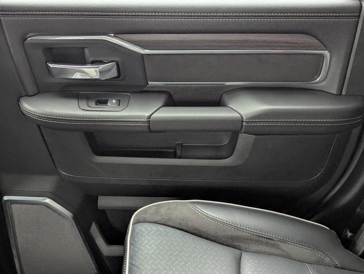 2025 RAM 2500 Diesel/Laramie/6.7/ACC Photo