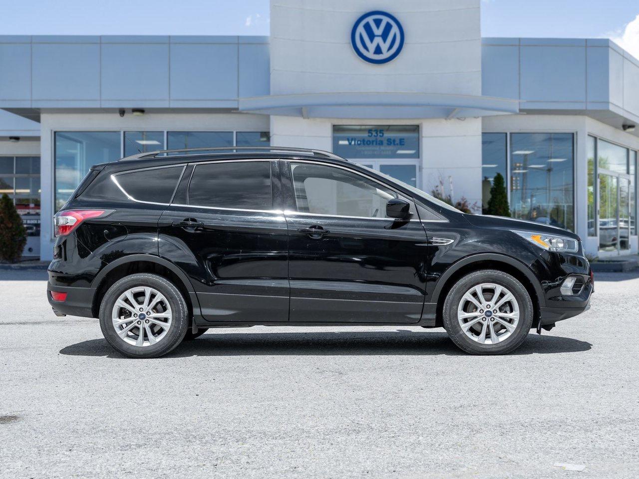 2017 Ford Escape SE Photo