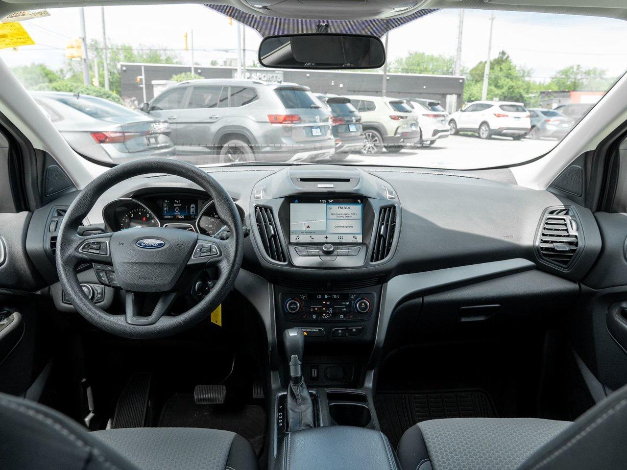2017 Ford Escape SE Photo