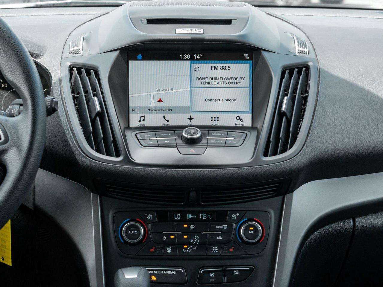 2017 Ford Escape SE Photo