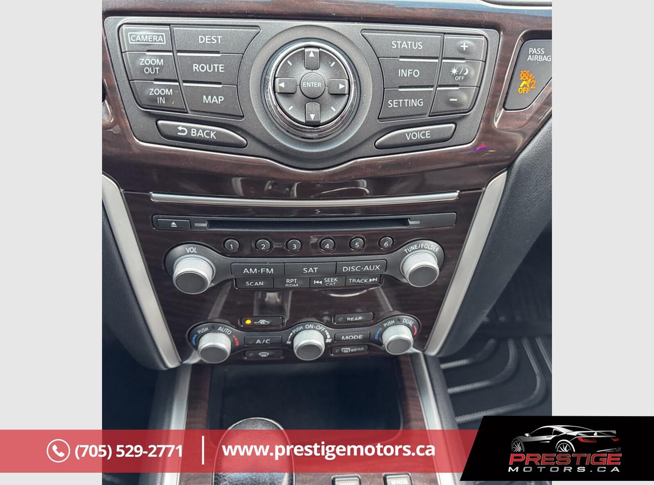 2015 Nissan Pathfinder SL Photo