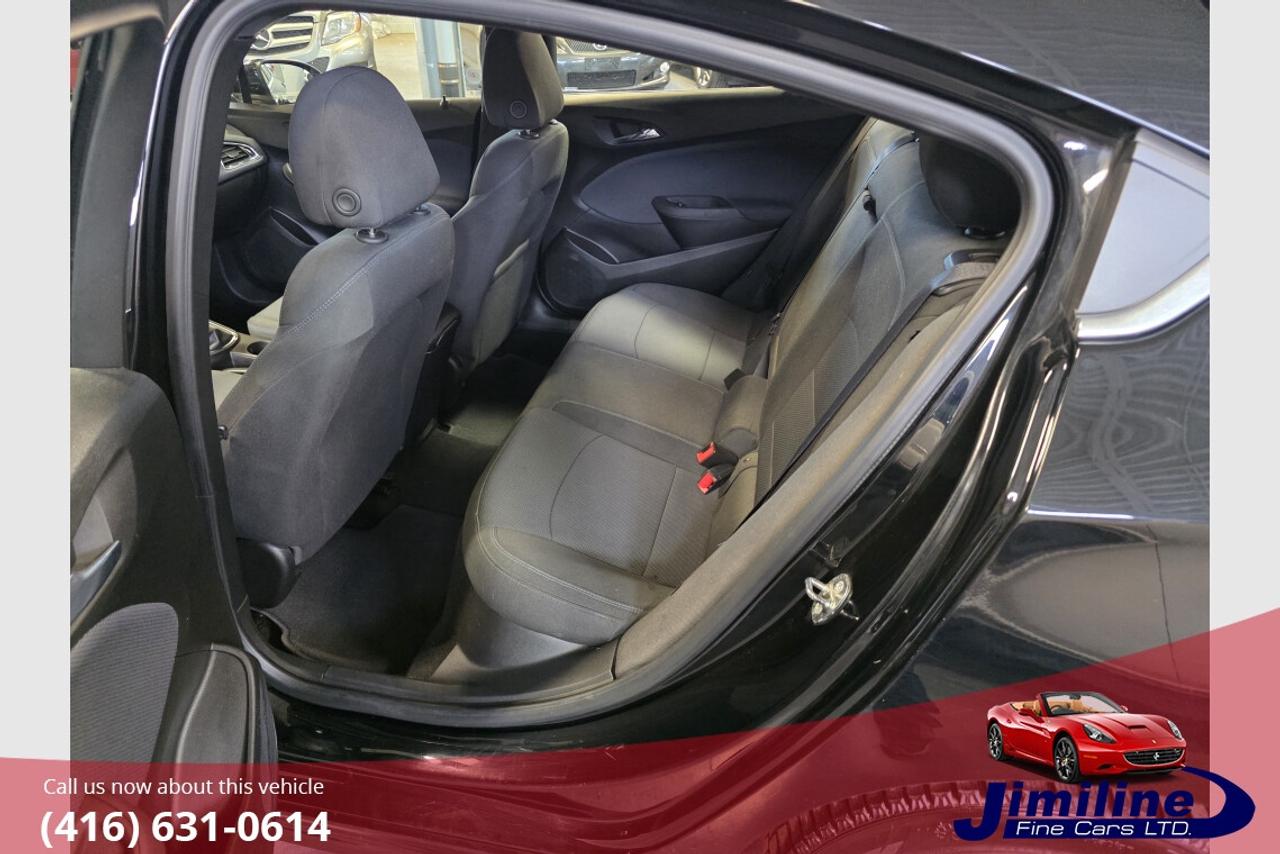 2018 Chevrolet Cruze LT Photo