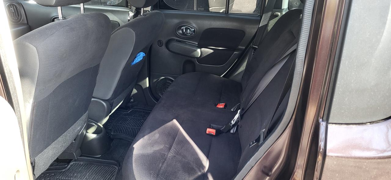 2010 Nissan Cube  Photo