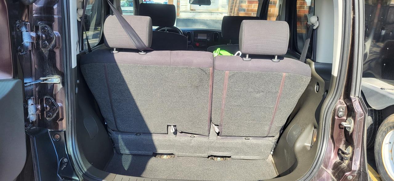 2010 Nissan Cube  Photo