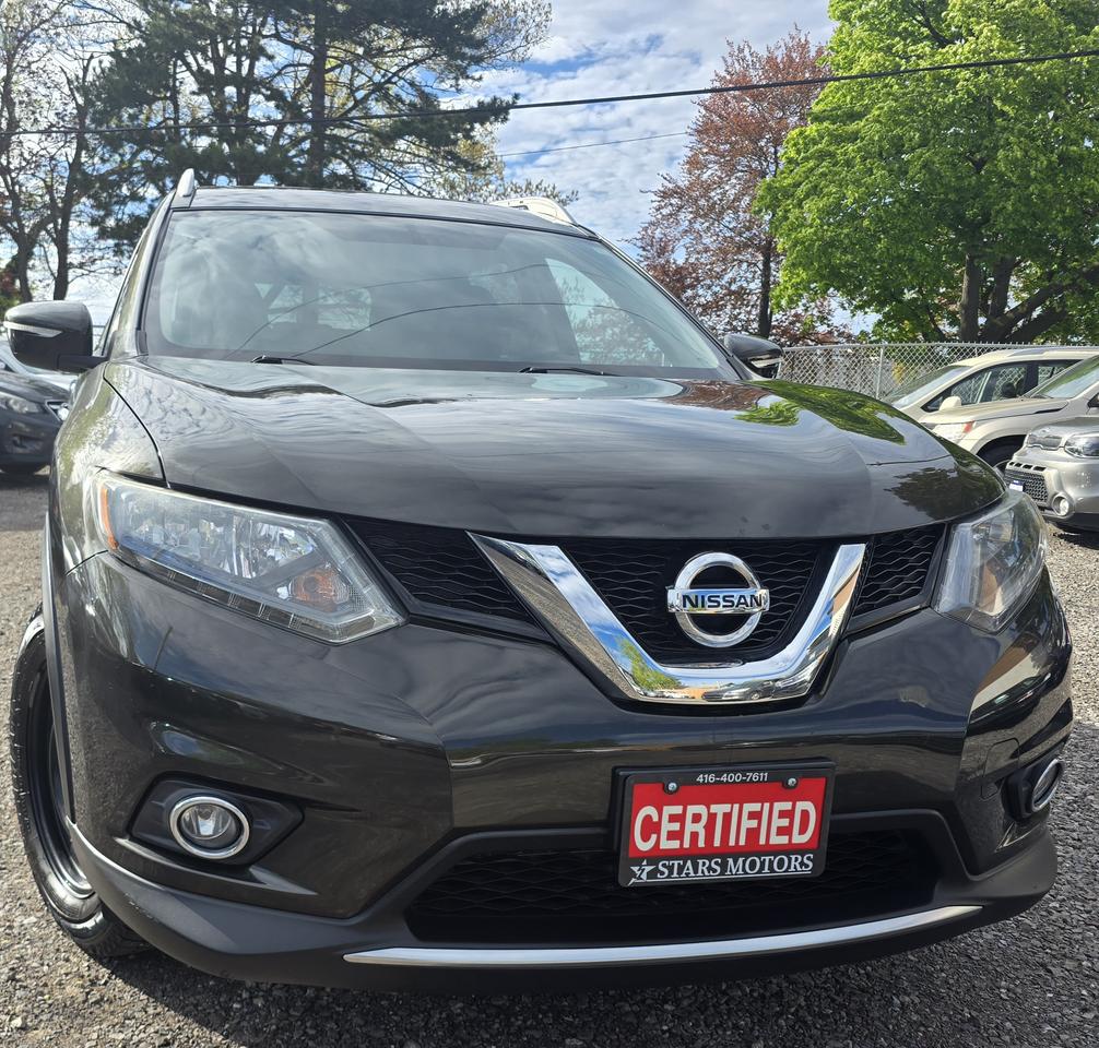 2015 Nissan Rogue SV Photo