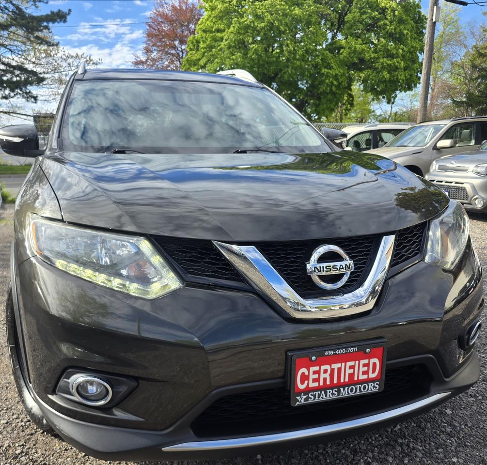 2015 Nissan Rogue SV Photo2