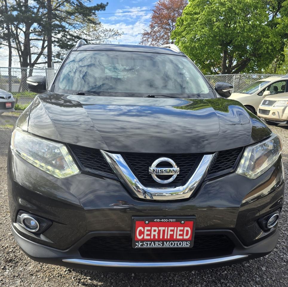 2015 Nissan Rogue SV Photo