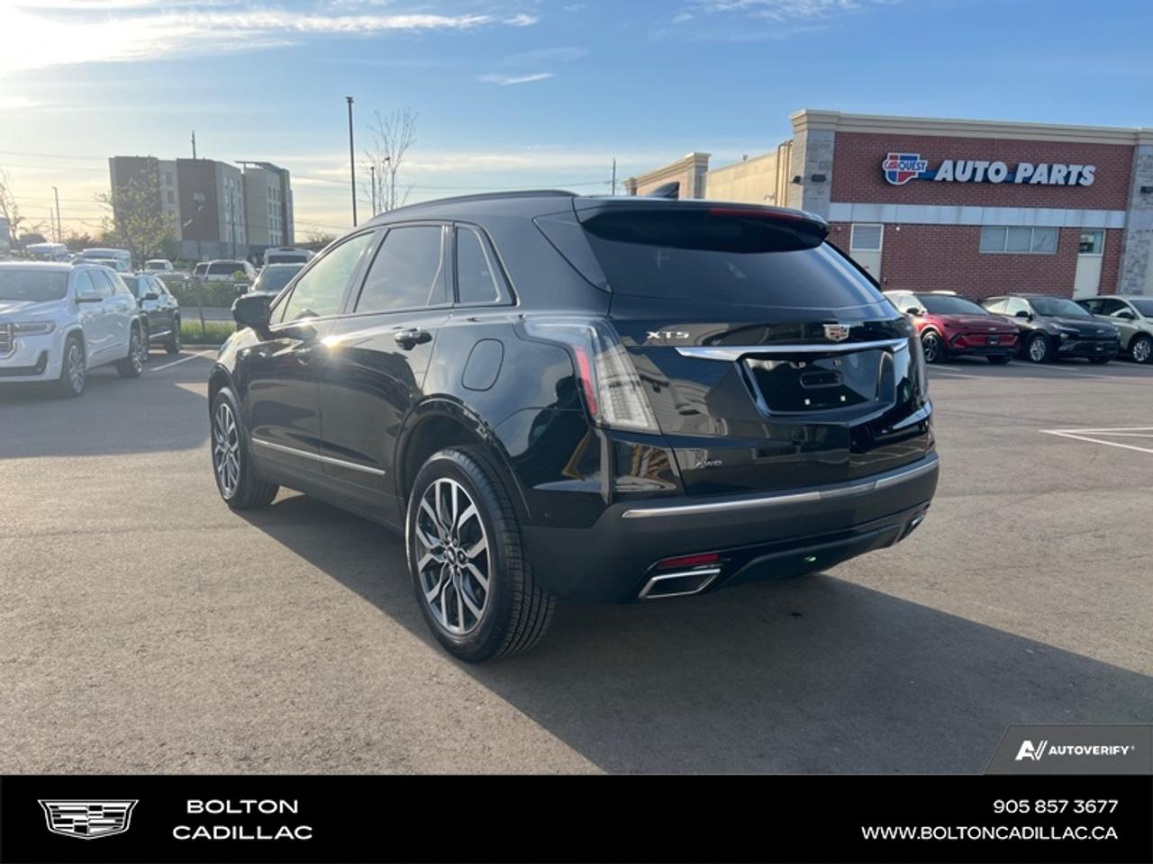 2022 Cadillac XT5 Sport Photo3