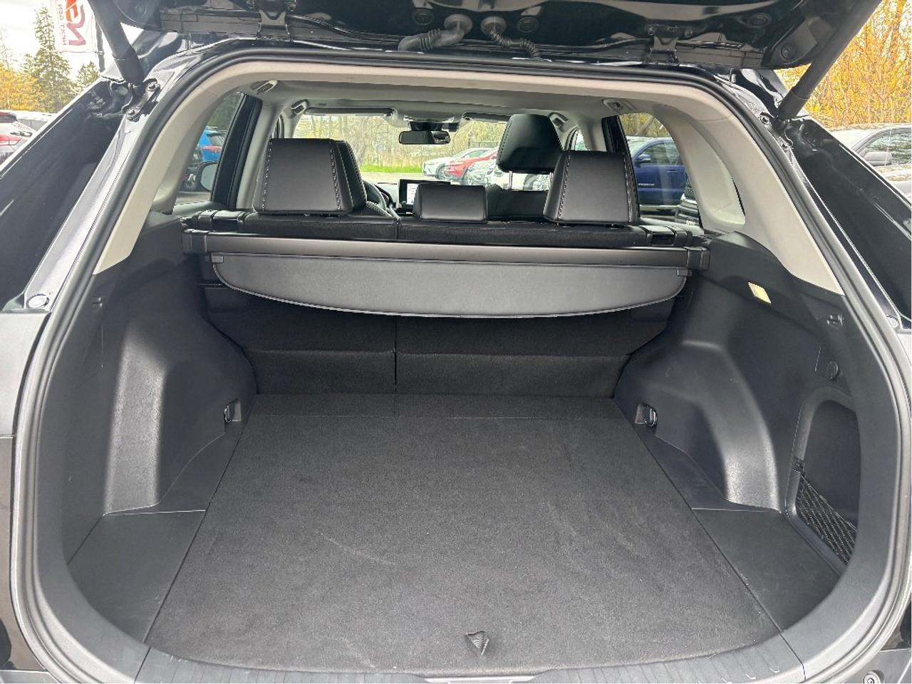 2025 Toyota RAV4 Hybrid XLE AWD PREMIUM PKG SOFTEX LEATHER ROOF CLEAN Photo
