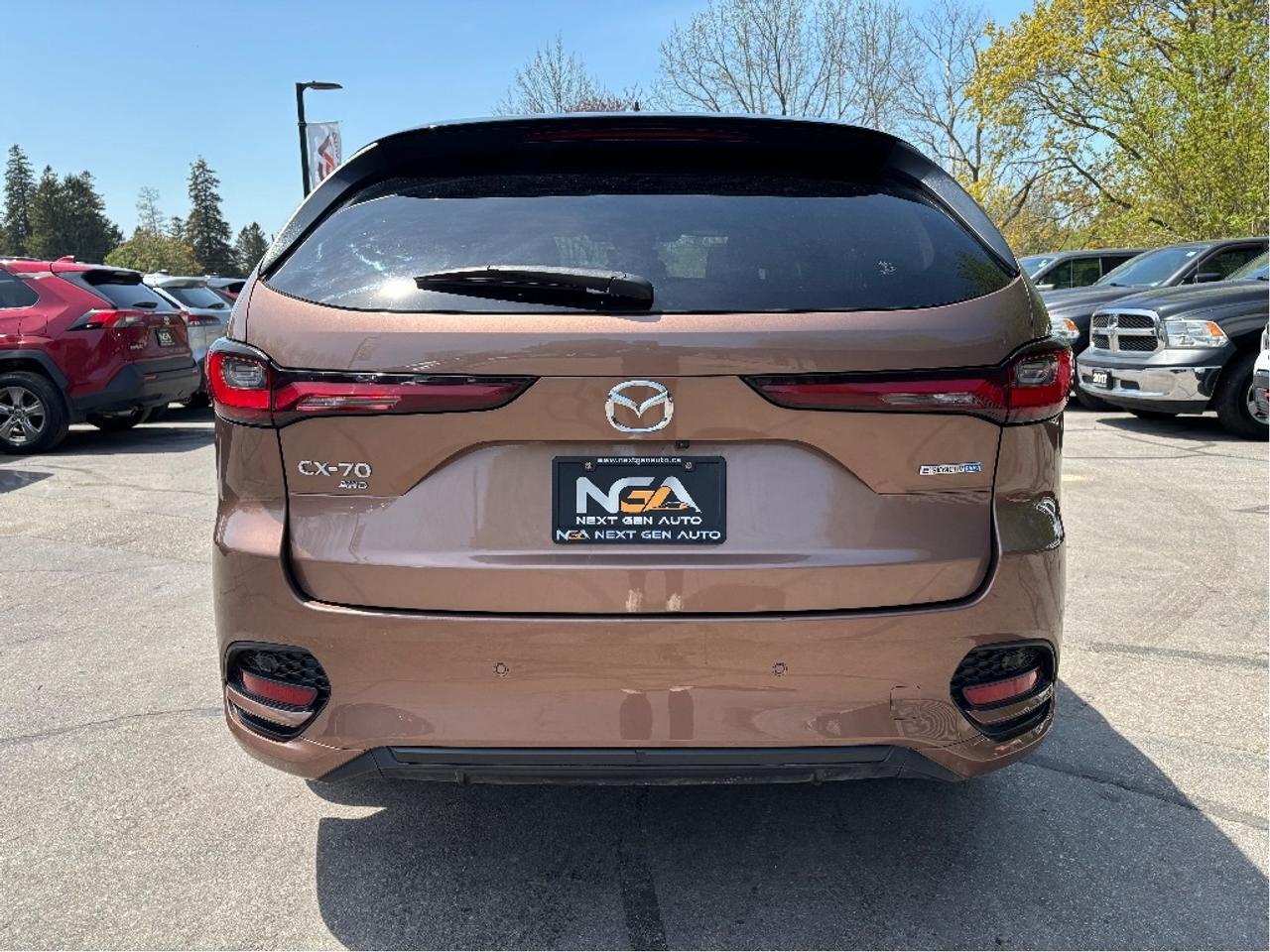 2025 Mazda CX-70 PHEV GT AWD LEATHER NAV PANO ROOF ONE OWNER C Photo
