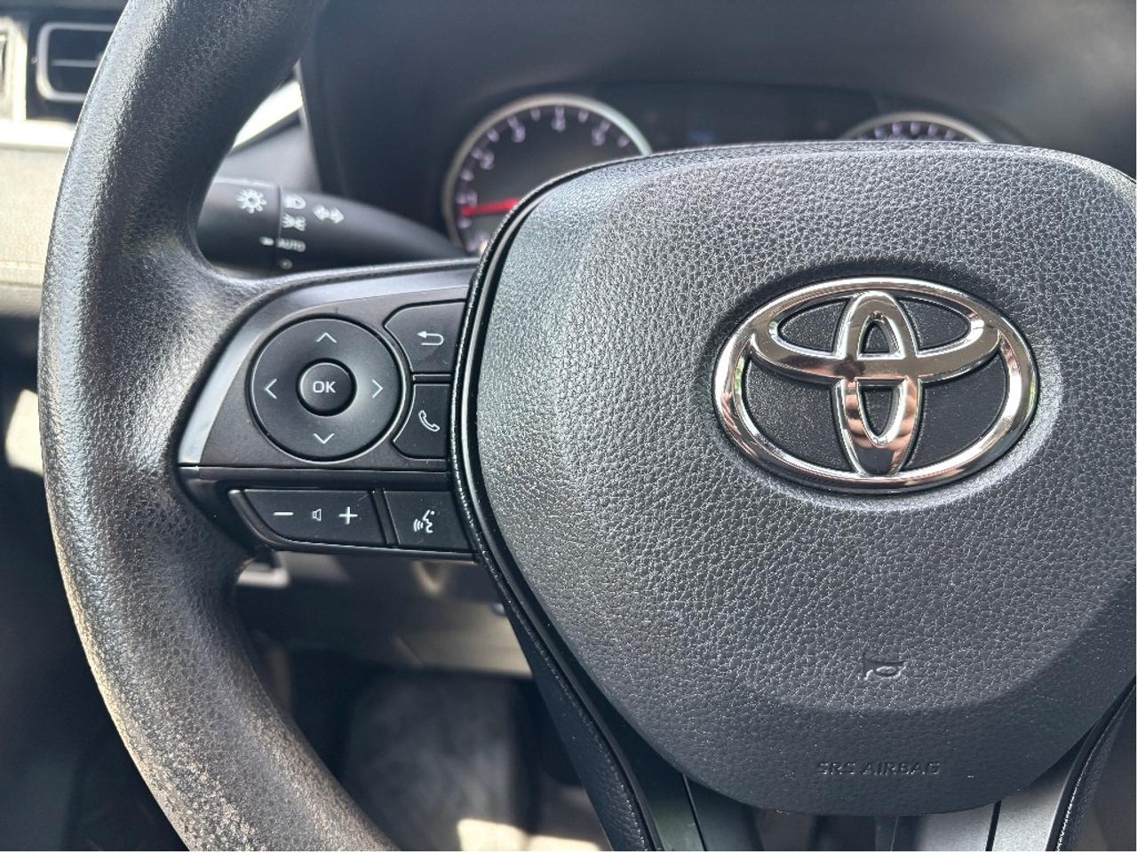 2019 Toyota RAV4 LE AWD CARPLAY BLINDSPOT DETECTION CLEAN CAR Photo
