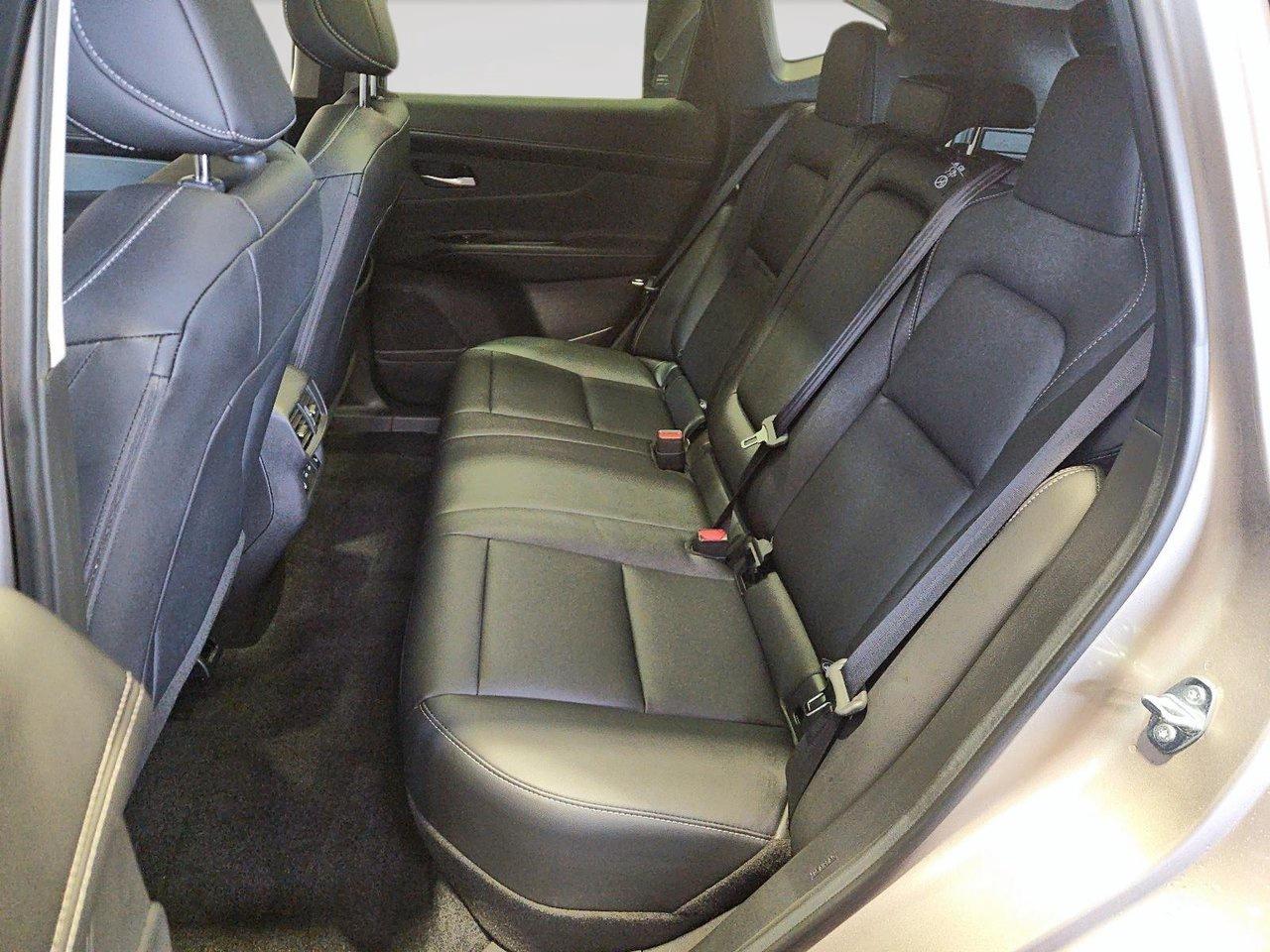 2025 Nissan Murano SL Photo