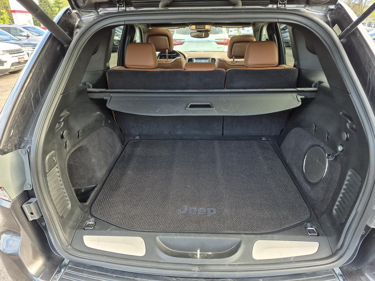 2017 Jeep Grand Cherokee Summit Photo