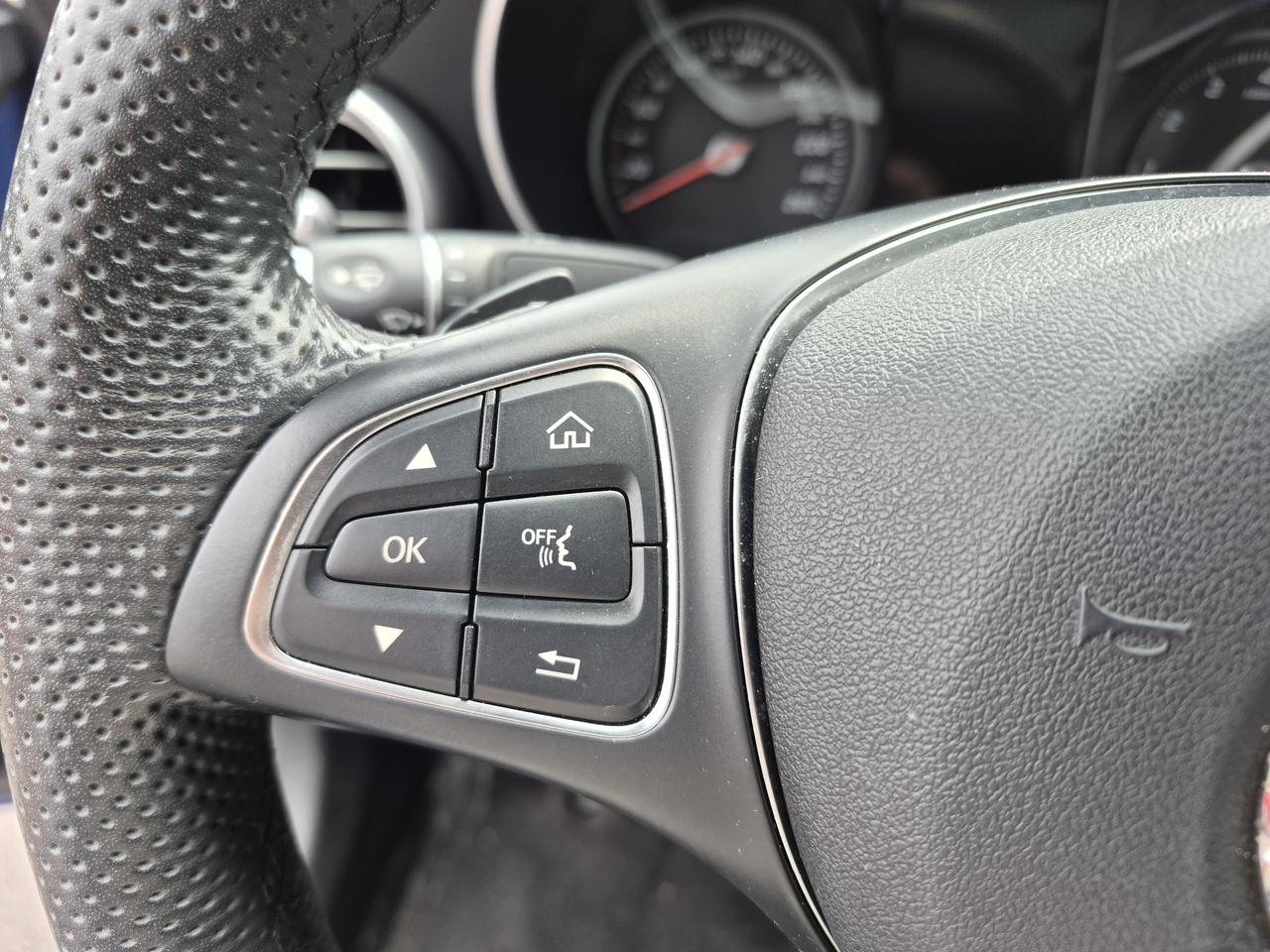 2018 Mercedes-Benz C-Class C300 Photo