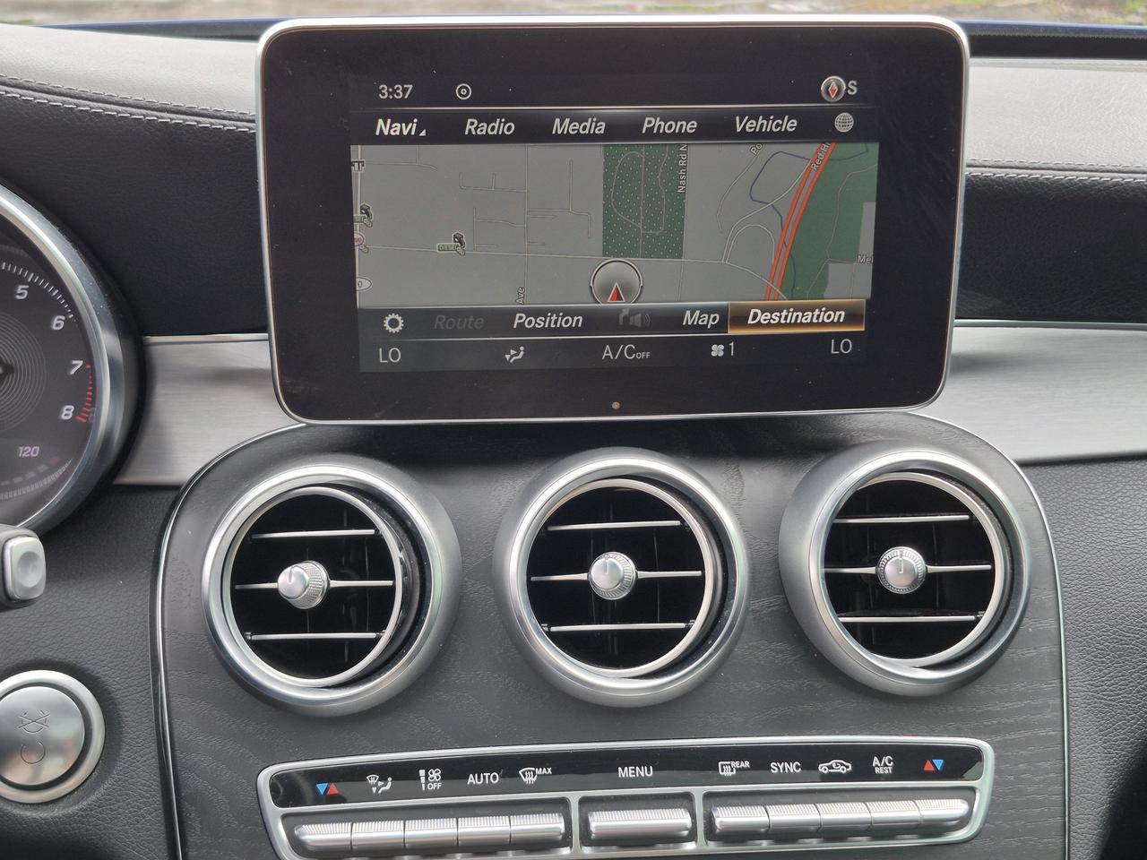 2018 Mercedes-Benz C-Class C300 Photo