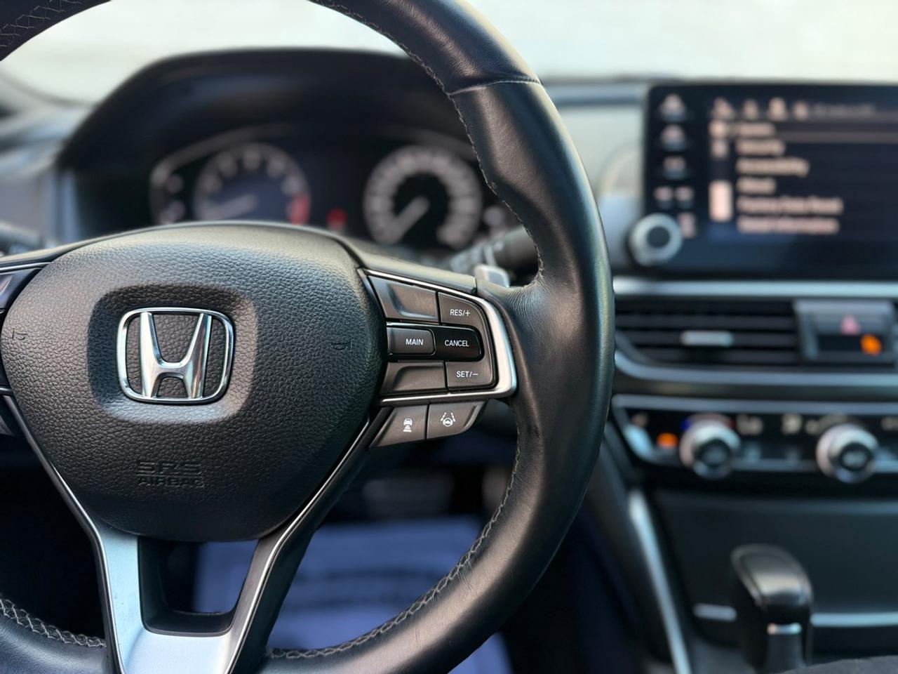 2018 Honda Accord Sport Photo