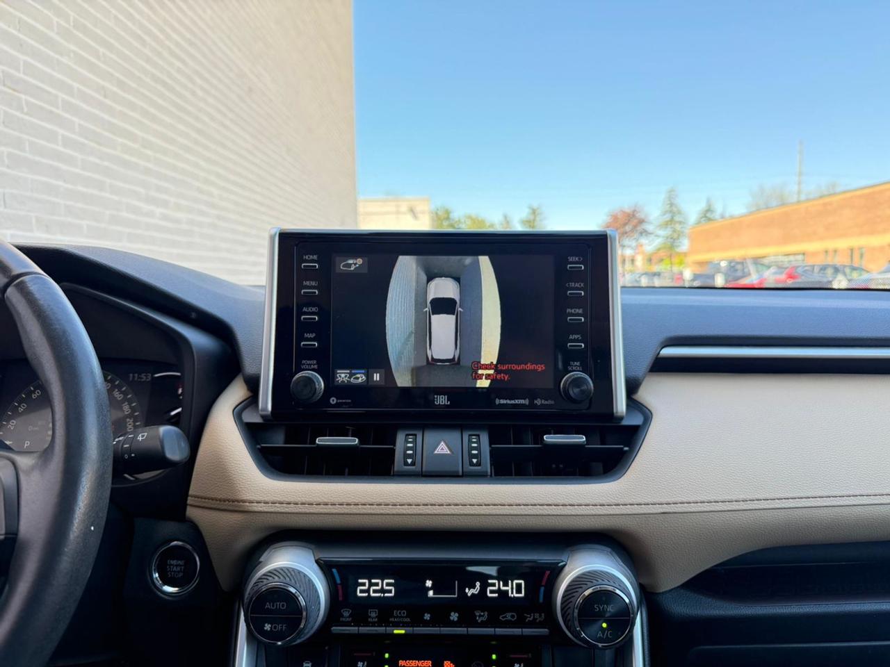 2019 Toyota RAV4 LIMITED  Photo