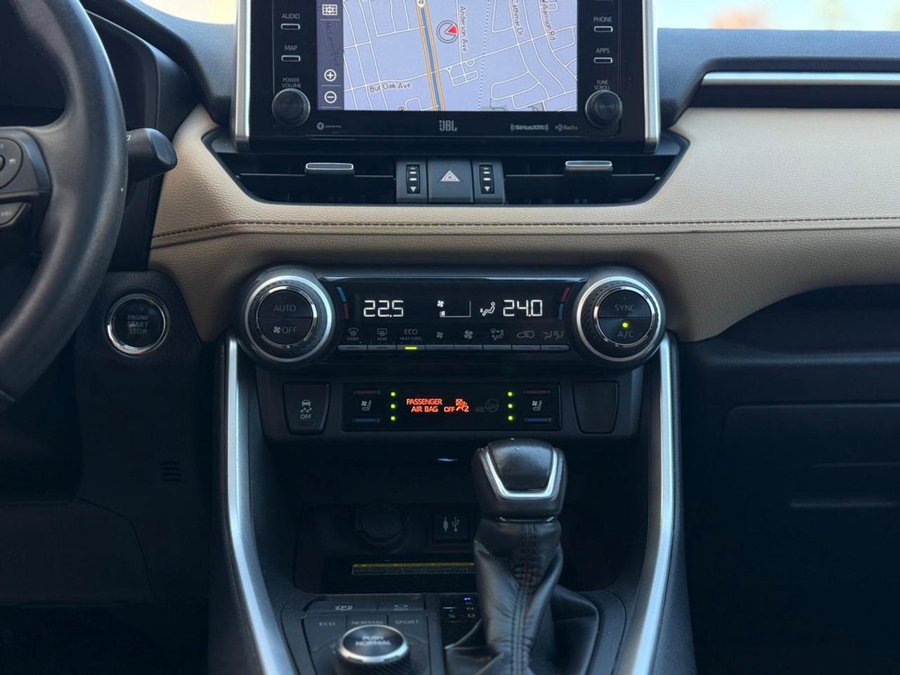 2019 Toyota RAV4 LIMITED  Photo