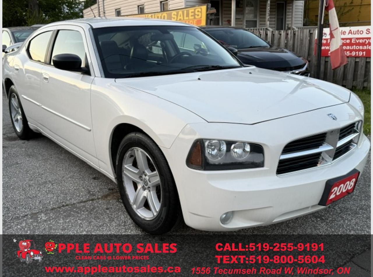 2008 Dodge Charger SXT Photo