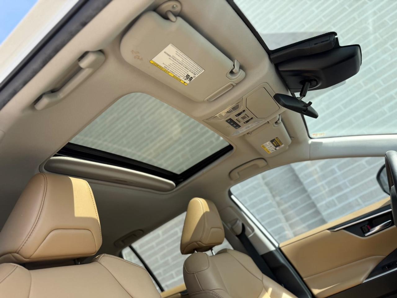 2021 Toyota RAV4 XLE Premium Photo