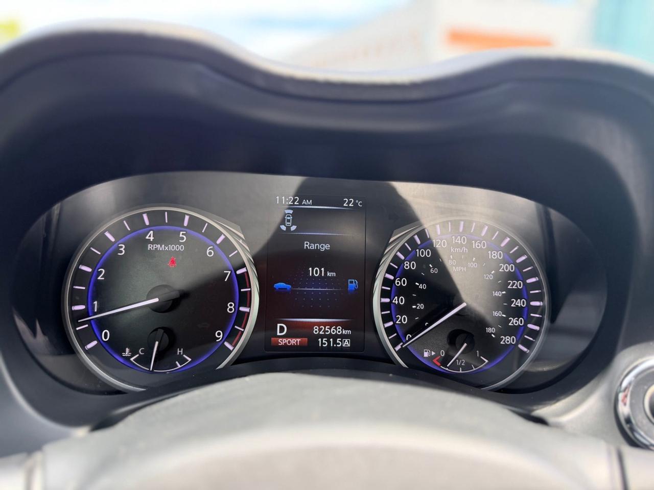 2017 Infiniti Q60 Premium Photo