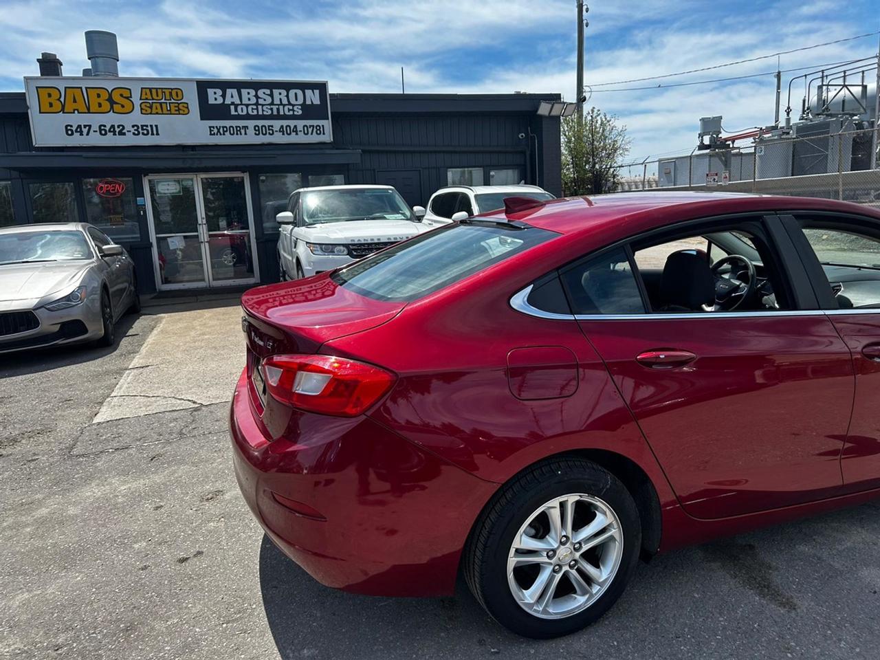 2017 Chevrolet Cruze LT Photo