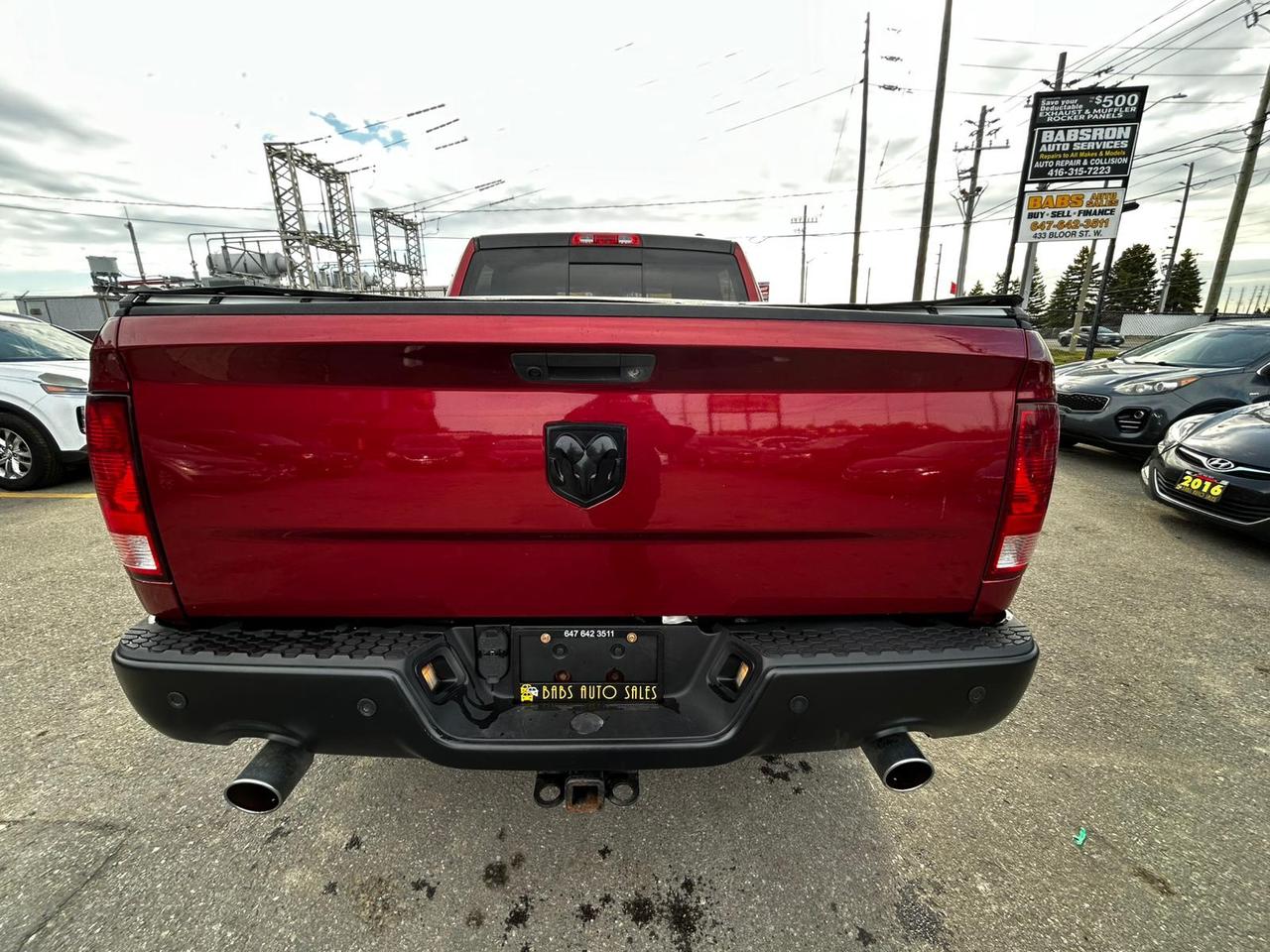 2011 RAM 1500 Laramie Photo