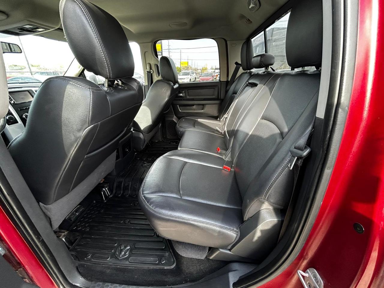 2011 RAM 1500 Laramie Photo