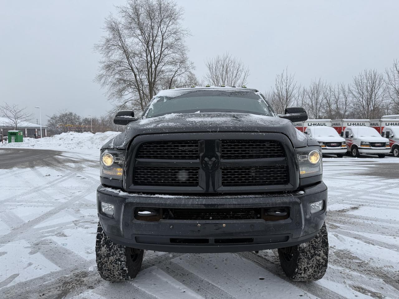 2016 RAM 3500 Laramie Photo