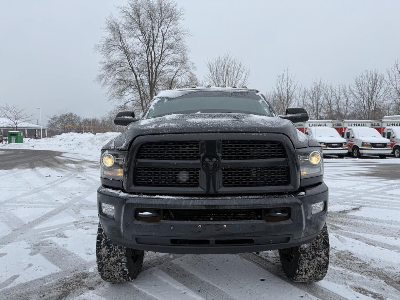 2016 RAM 3500 Laramie Photo